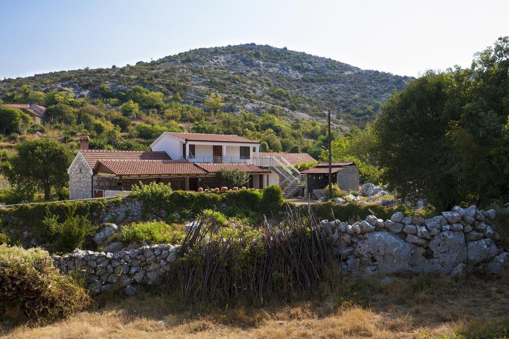 בית הארחה נאום 	Agrotourism Matusko מראה חיצוני תמונה